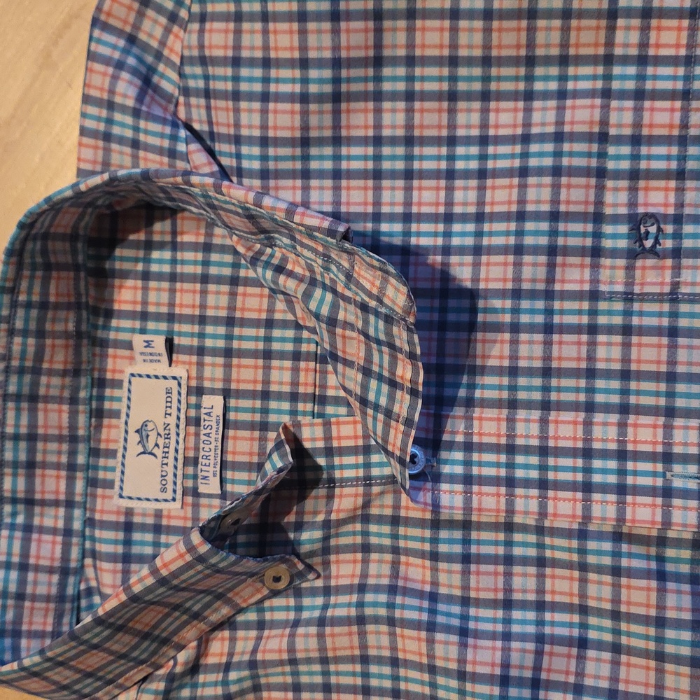 NWOT SOUTHERN TIDE SHIRT. Tags Have Been Removed But Never Worn 😎